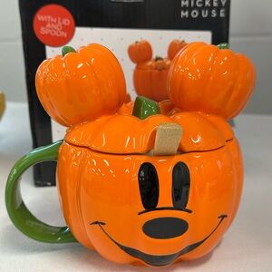 Disney Mickey Mouse Pumpkin Mug with Lid Halloween fall decor coffee HOT TOPIC